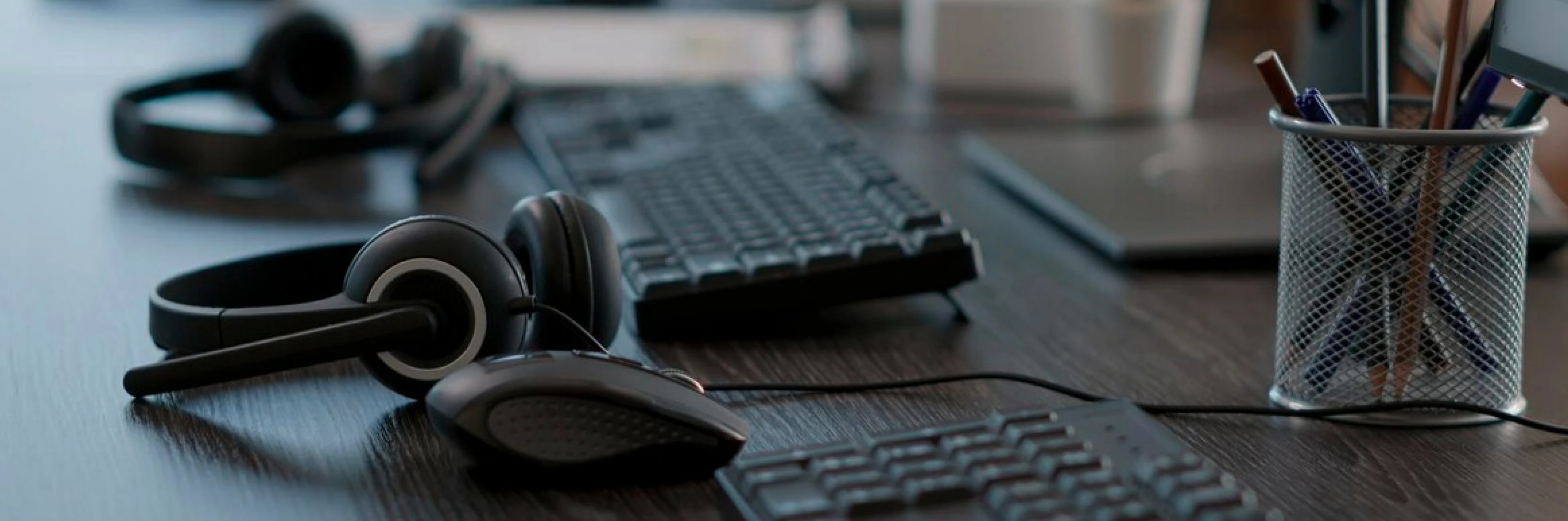 Contact banner image